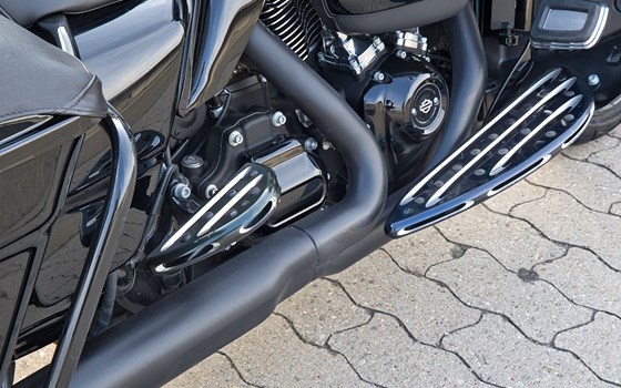 Gebrauchtmotorrad Harley-Davidson Touring Street Glide Special FLHXS - Bild 14