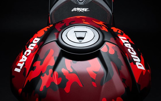 Neufahrzeug Ducati Panigale V2 FB63 - Bild 2