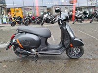 Gebrauchtmotorrad Vespa GTS 300 Super Sport Teilzahlung € 69,- Erstbesitz
