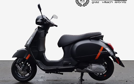 Gebrauchtmotorrad Vespa GTS 300 Super Sport - Bild 2