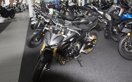 Neufahrzeug Honda CB1000 Hornet SP - Bild 1