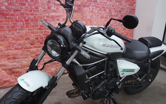 Gebrauchtmotorrad Kawasaki Eliminator 500 - Bild 3