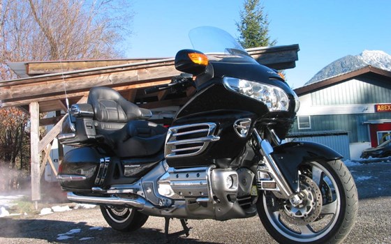 Gebrauchtmotorrad Honda GL 1800 Goldwing - Bild 1