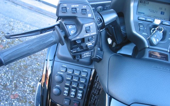 Gebrauchtmotorrad Honda GL 1800 Goldwing - Bild 17