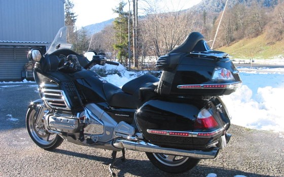 Gebrauchtmotorrad Honda GL 1800 Goldwing - Bild 6