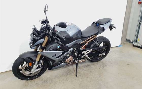 Gebrauchtmotorrad BMW S 1000 R - Bild 8
