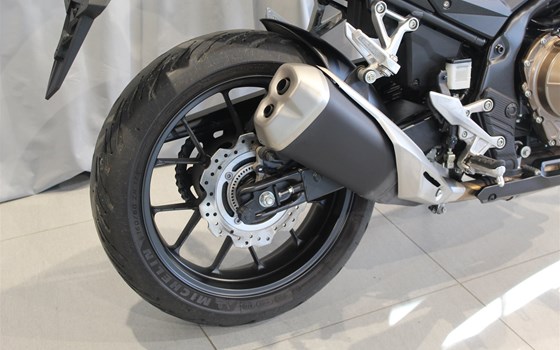 Gebrauchtmotorrad Honda CB500F - Bild 4