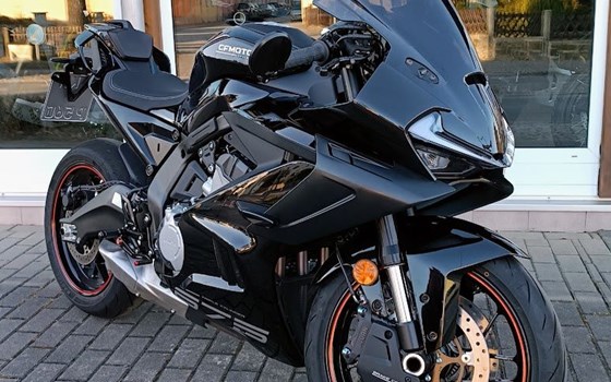 Gebrauchtmotorrad CFMOTO 675SR-R - Bild 2