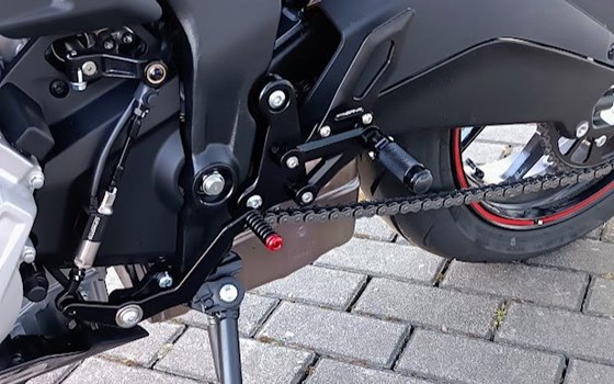 Gebrauchtmotorrad CFMOTO 675SR-R - Bild 3