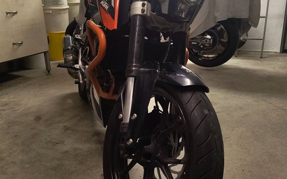 Gebrauchtmotorrad KTM 125 Duke - Bild 1