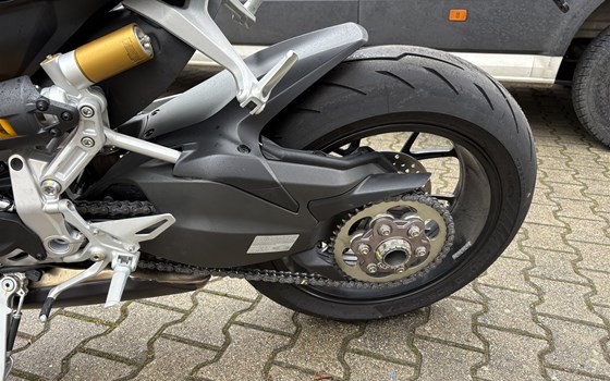 Gebrauchtmotorrad Ducati Streetfighter V2 - Bild 16