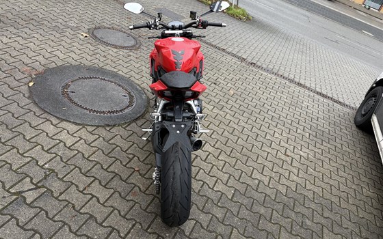 Gebrauchtmotorrad Ducati Streetfighter V2 - Bild 5