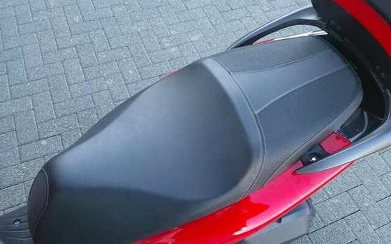 Gebrauchtmotorrad Honda SH125i - Bild 13