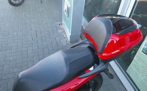 Gebrauchtmotorrad Honda SH125i - Bild 16