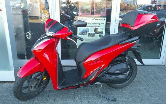 Gebrauchtmotorrad Honda SH125i - Bild 3