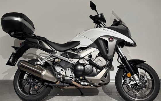 Gebrauchtmotorrad Honda VFR800X Crossrunner - Bild 6