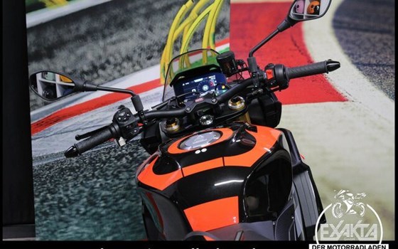 Neufahrzeug Aprilia Tuono V4 1100 Factory - Bild 9