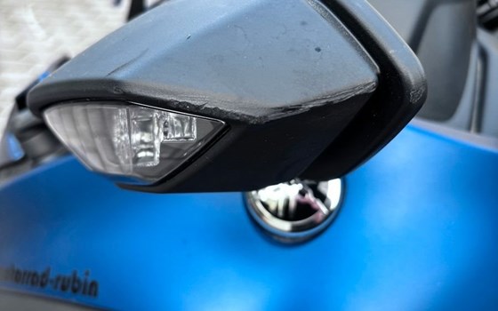 Gebrauchtmotorrad Yamaha Niken GT - Bild 11