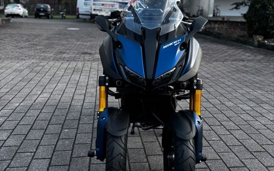 Gebrauchtmotorrad Yamaha Niken GT - Bild 2