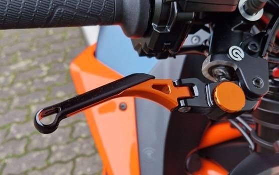 Gebrauchtmotorrad KTM 1290 Super Duke R - Bild 3