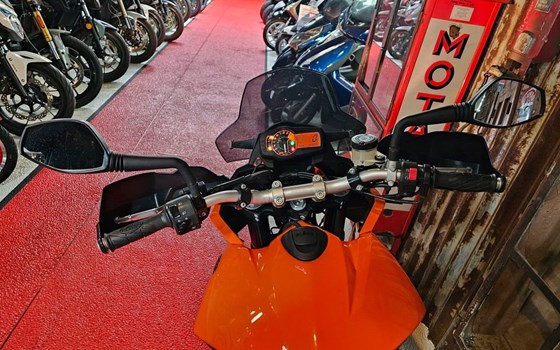 Gebrauchtmotorrad KTM 990 Supermoto - Bild 10