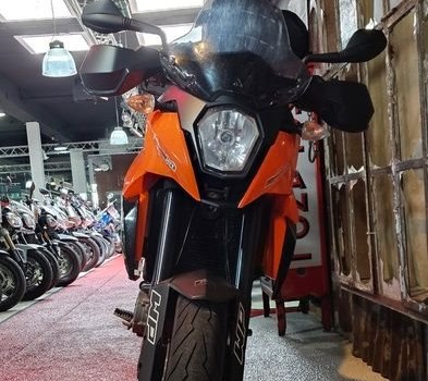 Gebrauchtmotorrad KTM 990 Supermoto - Bild 2