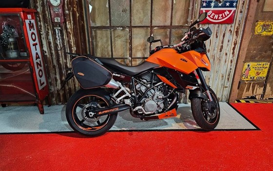 Gebrauchtmotorrad KTM 990 Supermoto - Bild 4