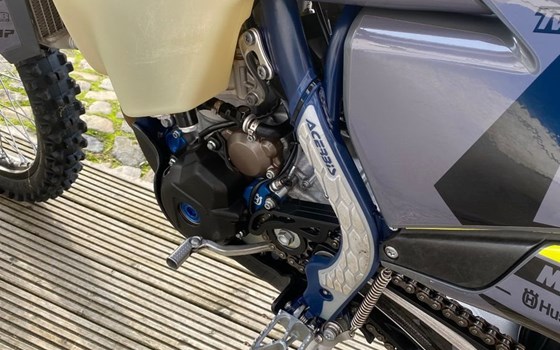Gebrauchtmotorrad Husqvarna FE 350 - Bild 10