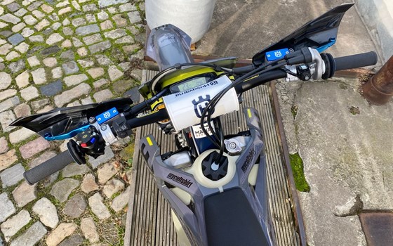 Gebrauchtmotorrad Husqvarna FE 350 - Bild 3