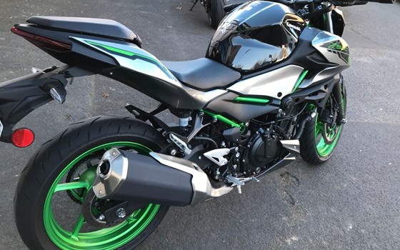 Gebrauchtmotorrad Kawasaki Z 500 SE - Bild 3