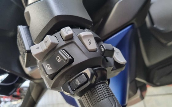 Gebrauchtmotorrad Honda Forza 350 - Bild 6