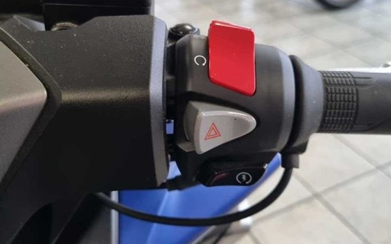 Gebrauchtmotorrad Honda Forza 350 - Bild 7