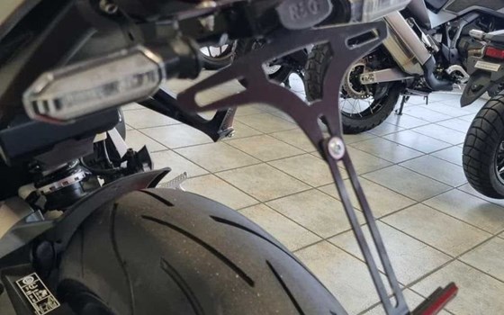 Gebrauchtmotorrad Honda CB 1000 R - Bild 11