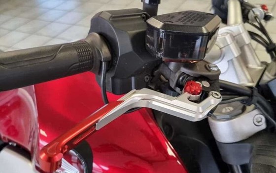 Gebrauchtmotorrad Honda CB 1000 R - Bild 4