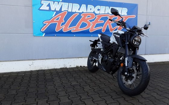 Gebrauchtmotorrad Honda CB125R - Bild 9