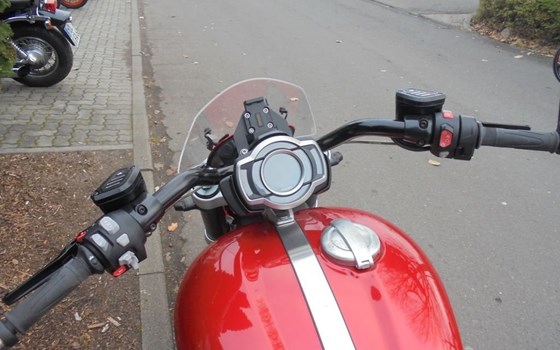 Gebrauchtmotorrad Triumph Rocket 3 GT - Bild 8