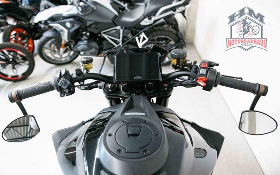 Gebrauchtmotorrad KTM 1290 Super Duke R - Bild 9