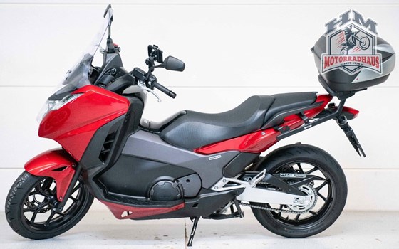 Gebrauchtmotorrad Honda NC750S DCT - Bild 4