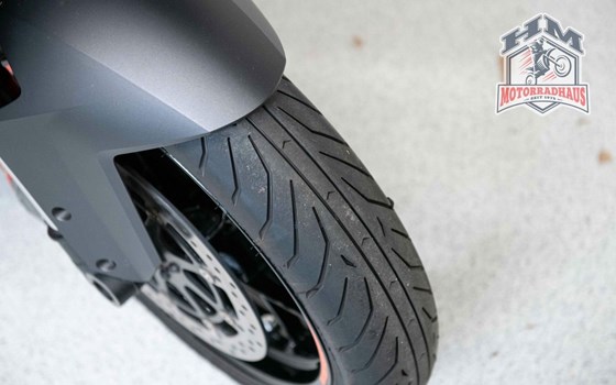 Gebrauchtmotorrad KTM 1290 Super Duke GT - Bild 10