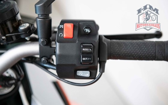 Gebrauchtmotorrad KTM 1290 Super Duke GT - Bild 7