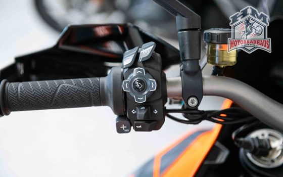 Gebrauchtmotorrad KTM 1290 Super Duke GT - Bild 7