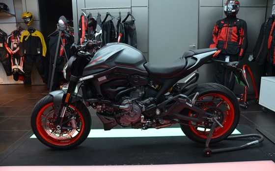 Gebrauchtmotorrad Ducati Monster + - Bild 1