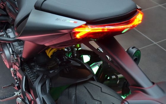 Gebrauchtmotorrad Ducati Monster + - Bild 13