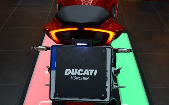 Gebrauchtmotorrad Ducati Streetfighter V2 - Bild 6