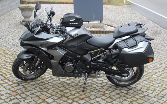 Neufahrzeug Suzuki GSX-S1000GT - Bild 1