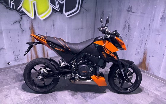 Gebrauchtmotorrad KTM 690 Duke - Bild 1