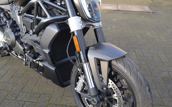 Gebrauchtmotorrad Ducati XDiavel Dark - Bild 4