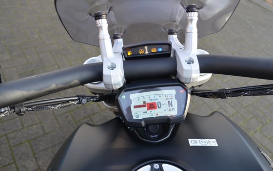 Gebrauchtmotorrad Ducati XDiavel Dark - Bild 8
