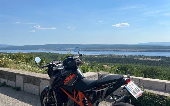 Gebrauchtmotorrad KTM 690 Duke - Bild 3