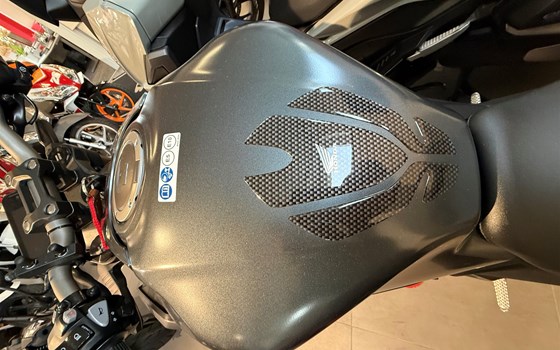 Gebrauchtmotorrad Honda CB650R - Bild 4